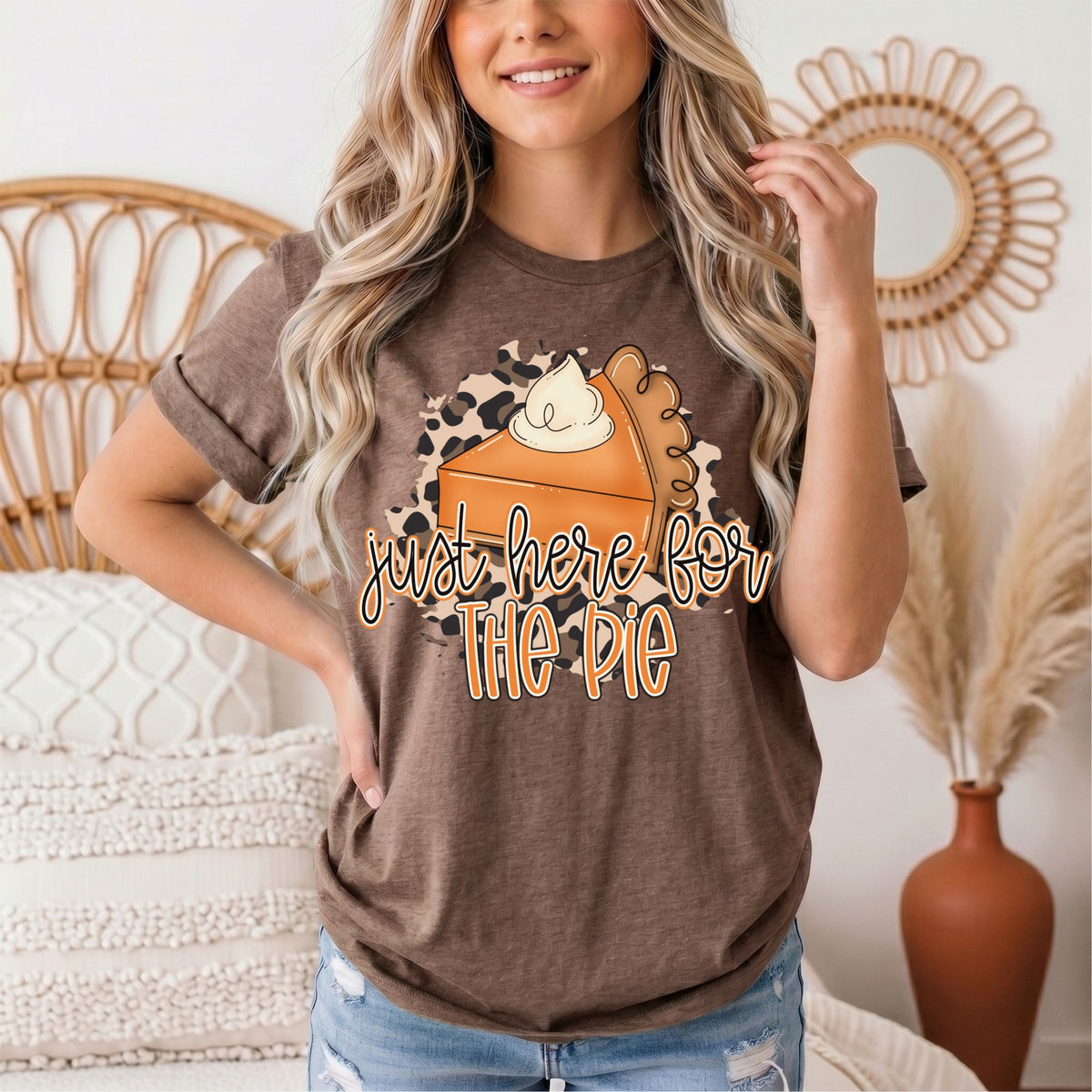 Just Here for the Pie Thanksgiving Graphic Tee