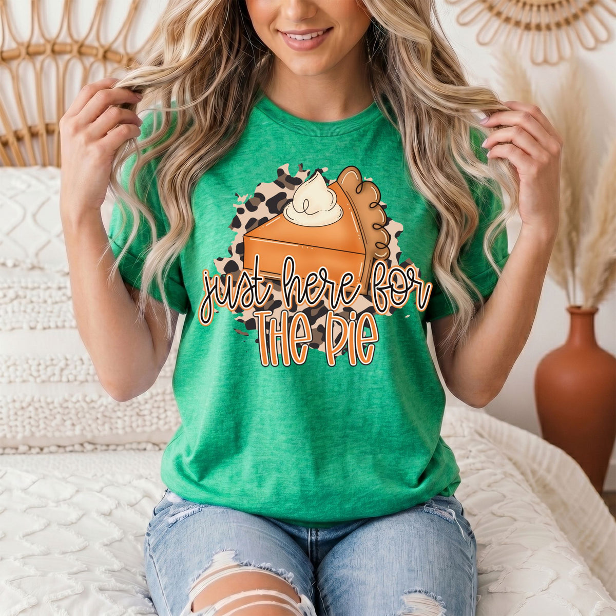 Just Here for the Pie Thanksgiving Graphic Tee