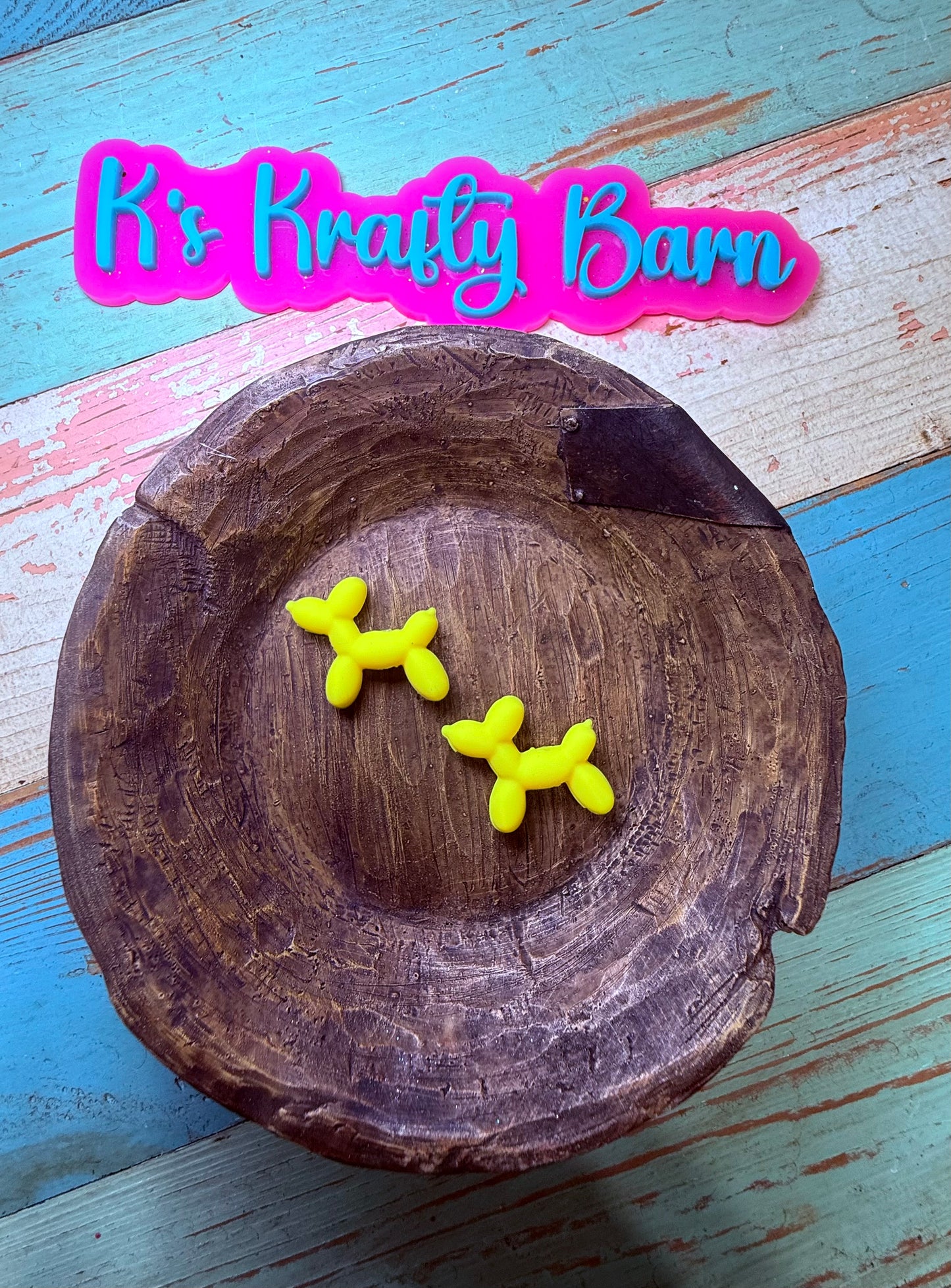 Wholesale Silicone Focal Bead- Yellow Balloon Dog