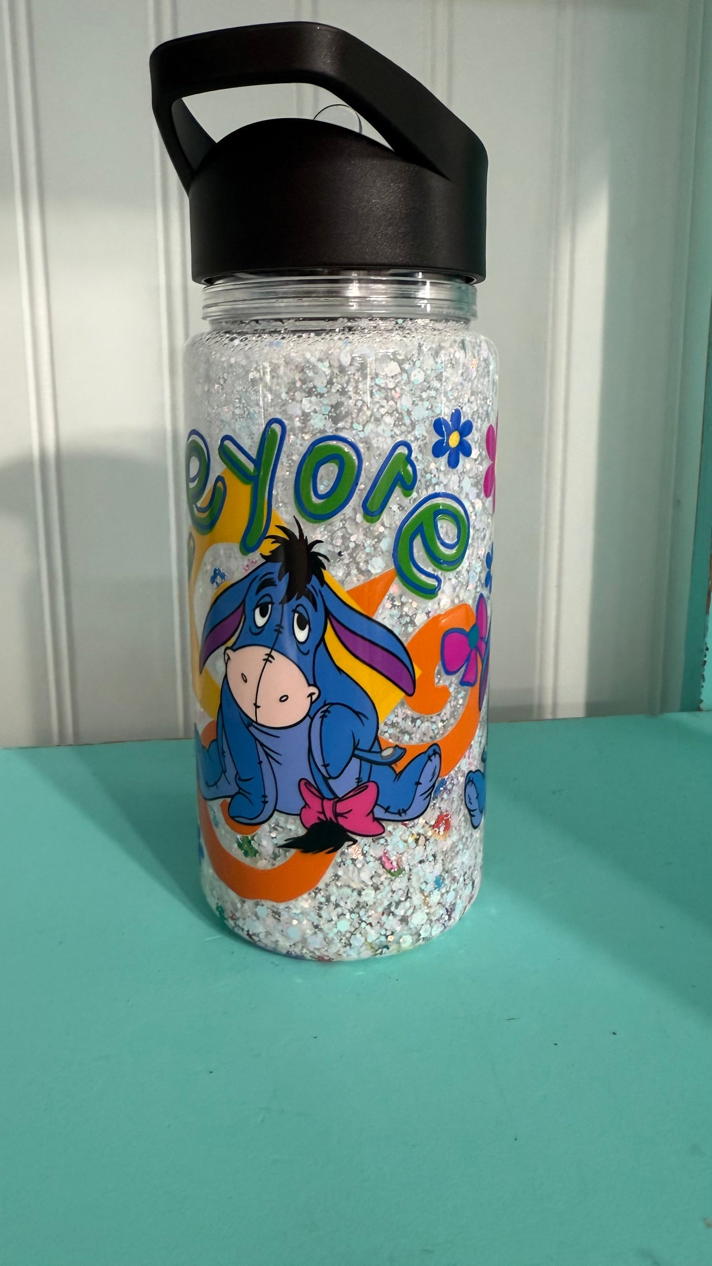 Eeyore Kids Snowglobe Sippy