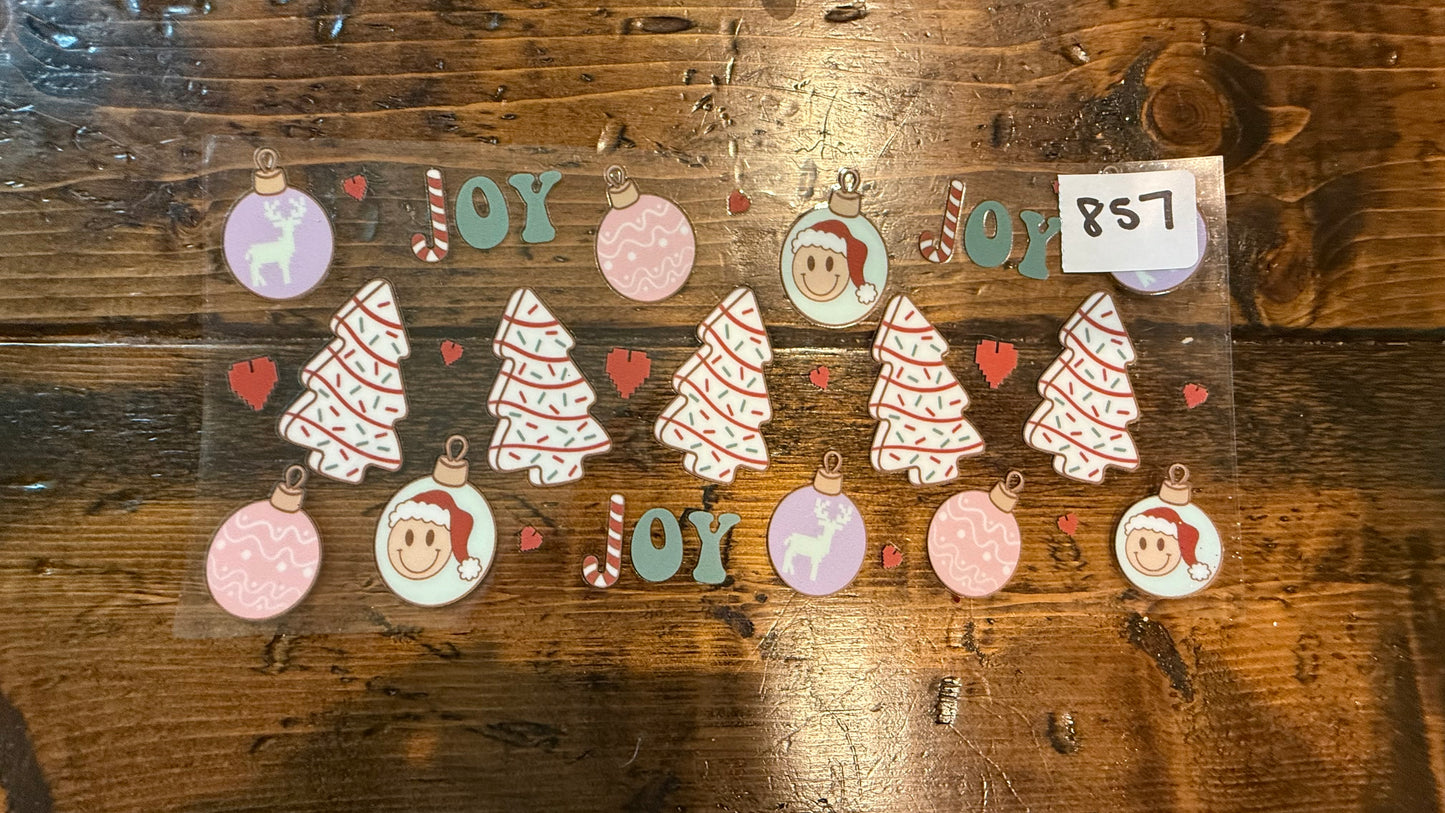 #857 Christas Joy Cakes