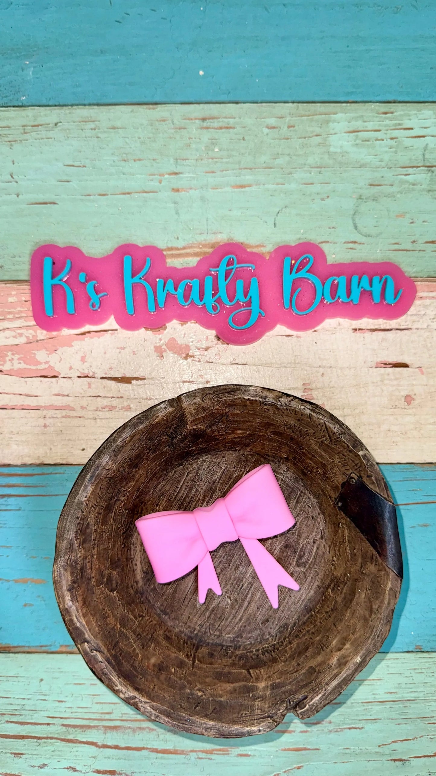 Silicone Focal Bead- Bubble gum pink bow K's Krafty Barn