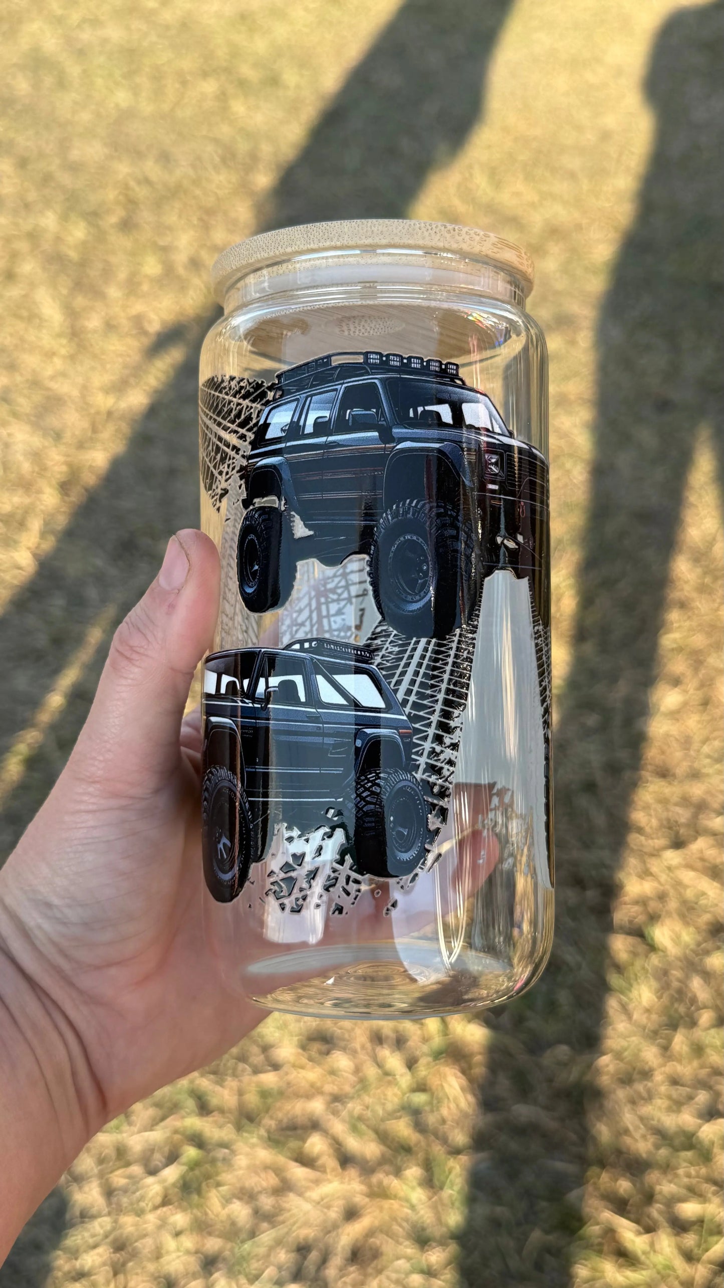 Jeep tracks 16oz Glass Libby K's Crafty Vibes Co.