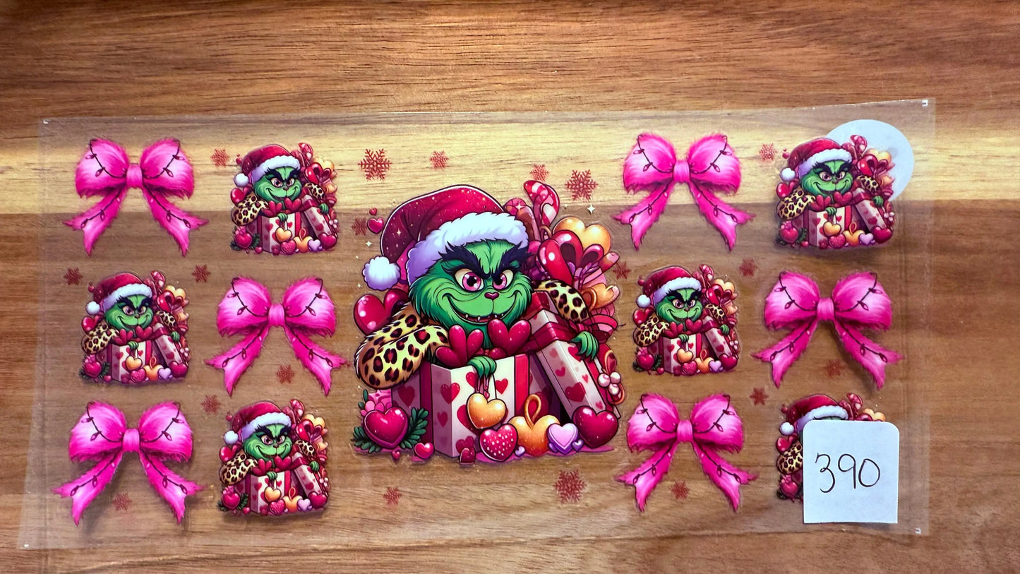 #390 Grinch with pink bows K's Krafty Barn