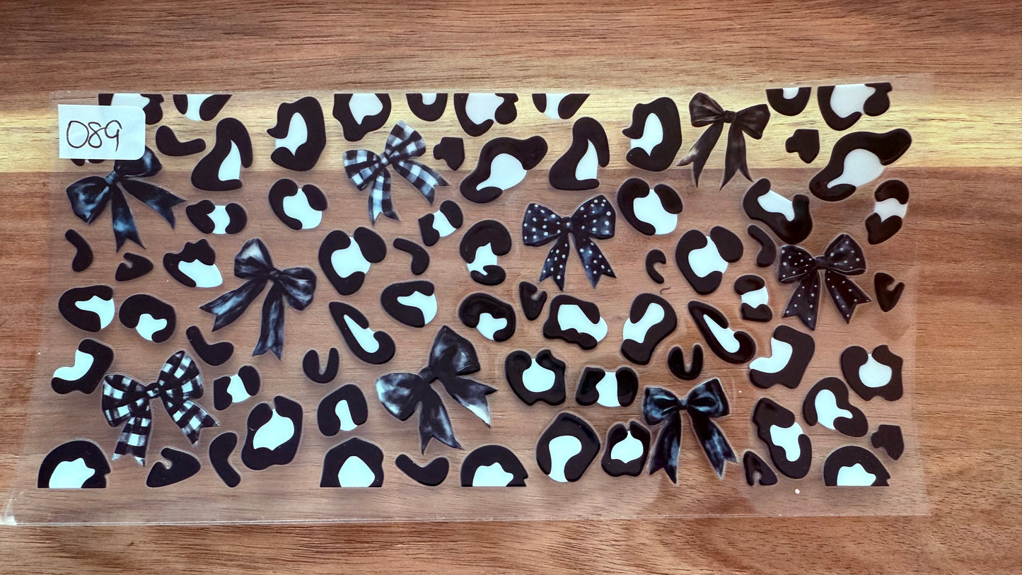 #89 Cow print with bows