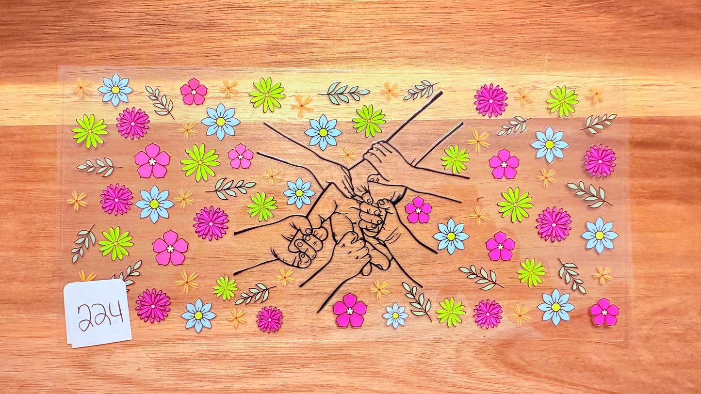 #224 Mom hand with children