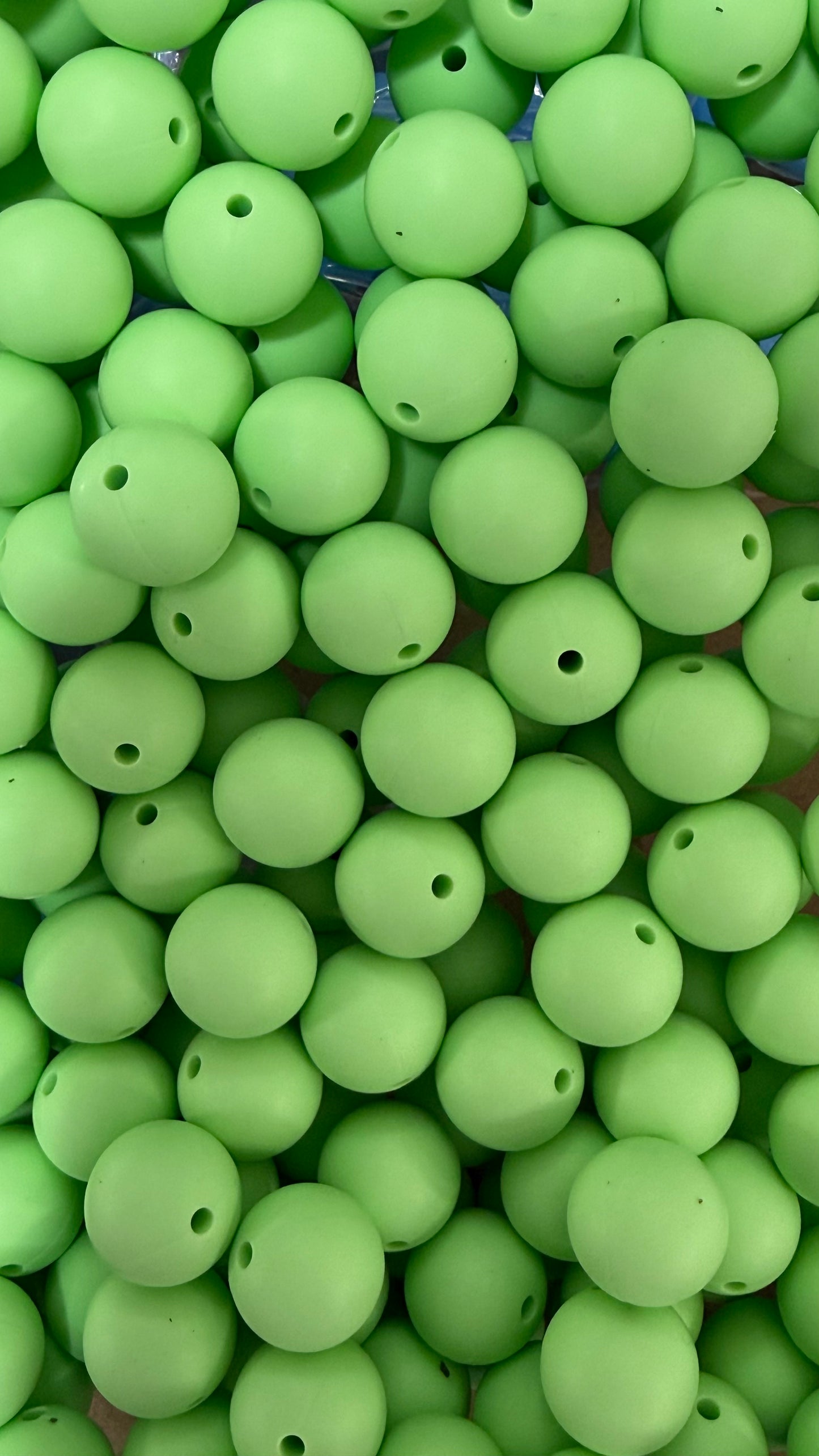 Wholesale 15mm Solid Silicone Beads- Mint