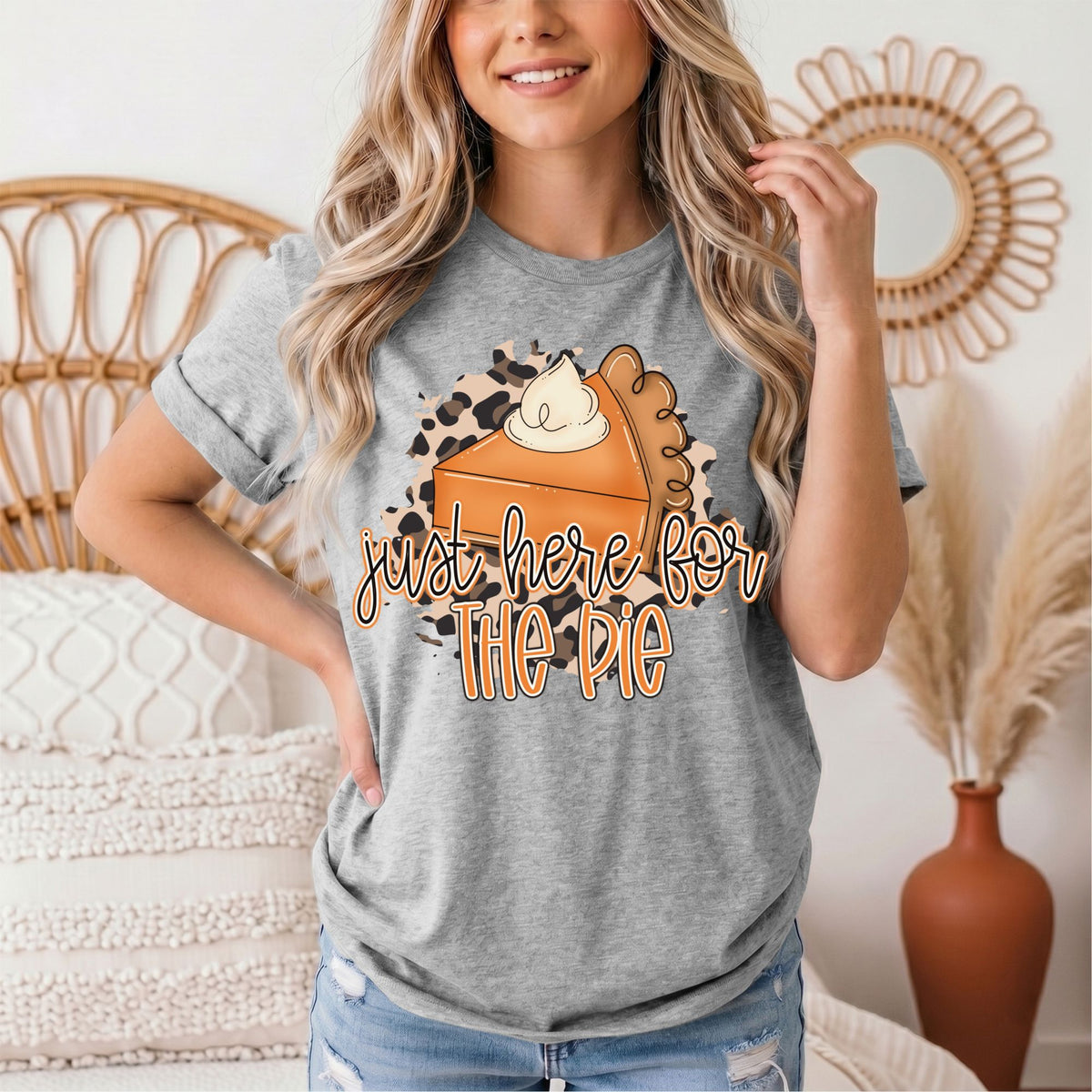 Just Here for the Pie Thanksgiving Graphic Tee