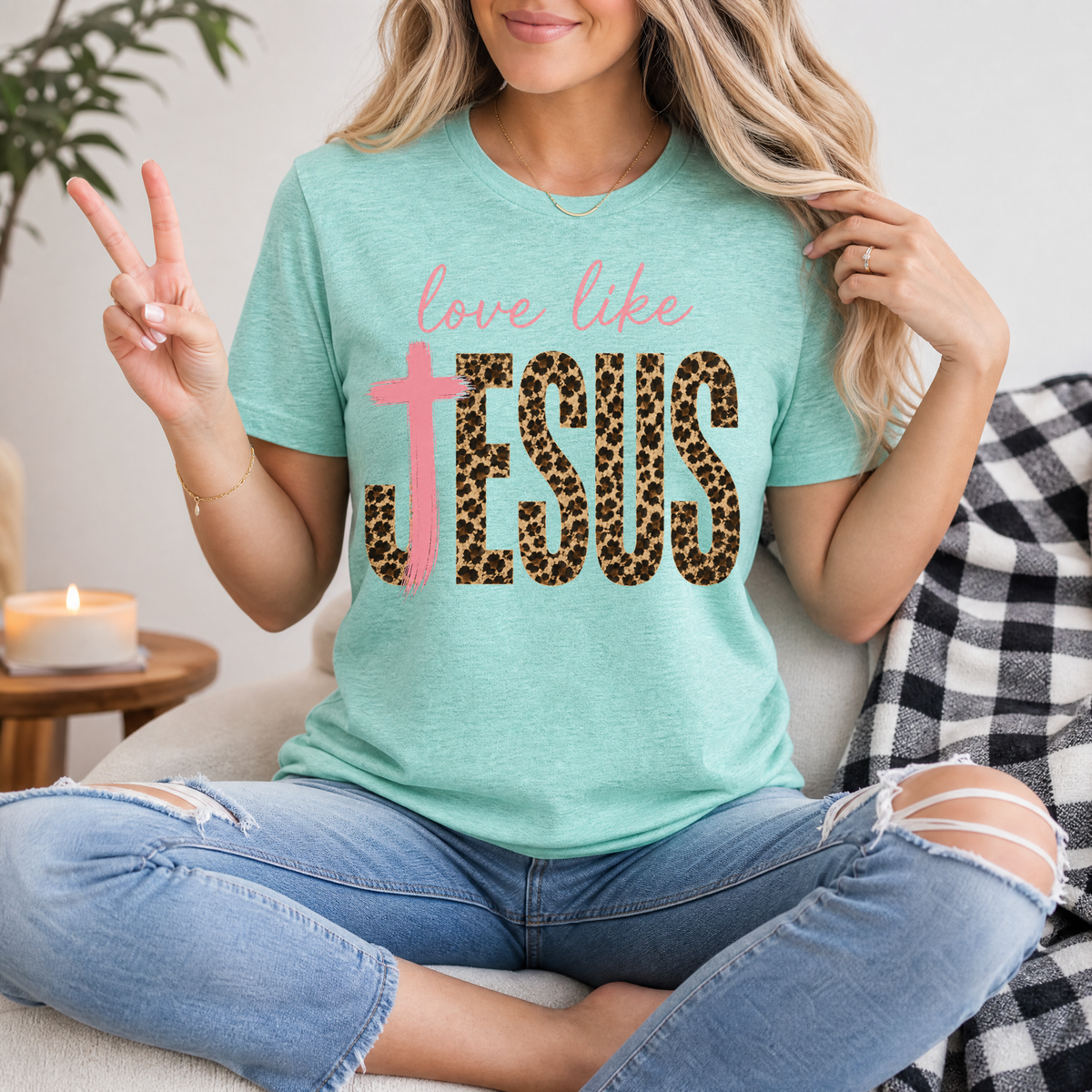 Love Like Jesus Leopard Print & Pink Cross Graphic Tee