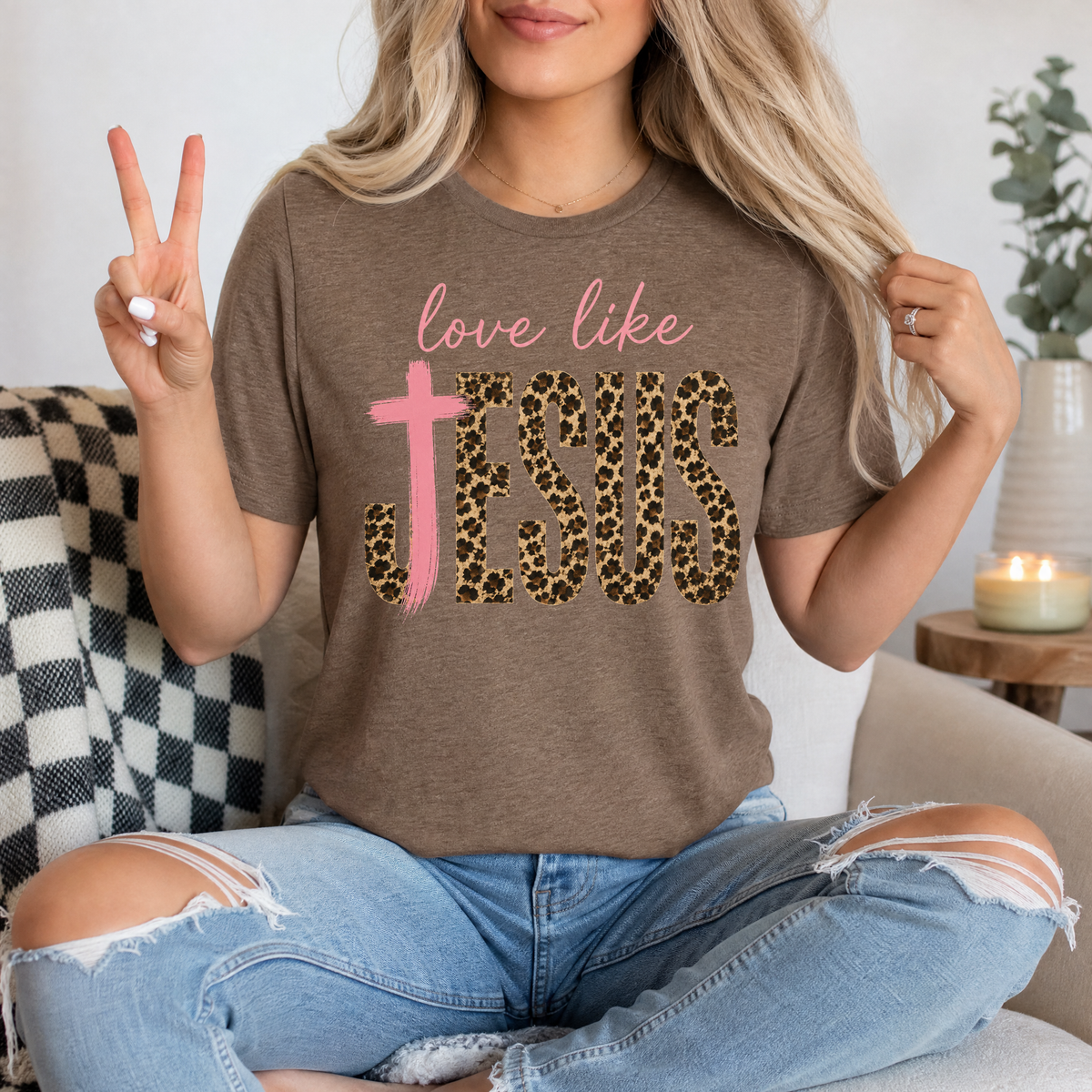 Love Like Jesus Leopard Print & Pink Cross Graphic Tee