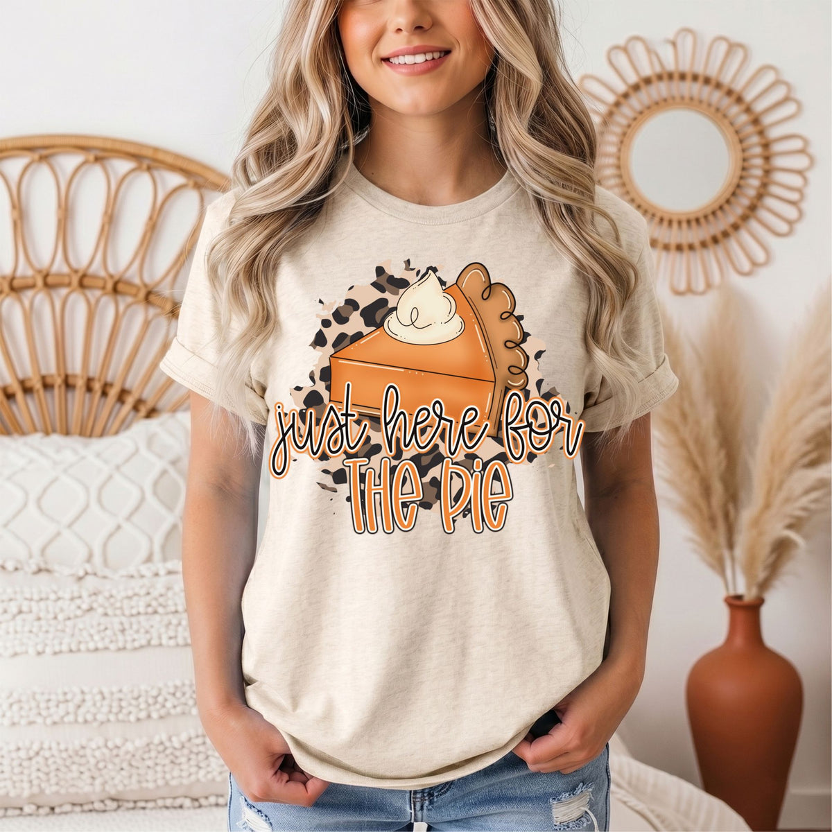 Just Here for the Pie Thanksgiving Graphic Tee