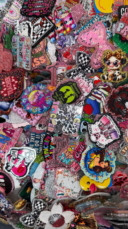 Acrylic Flatback – 25 pack Random Mix | Embellishments for Pens, Badge Reels & Crafts