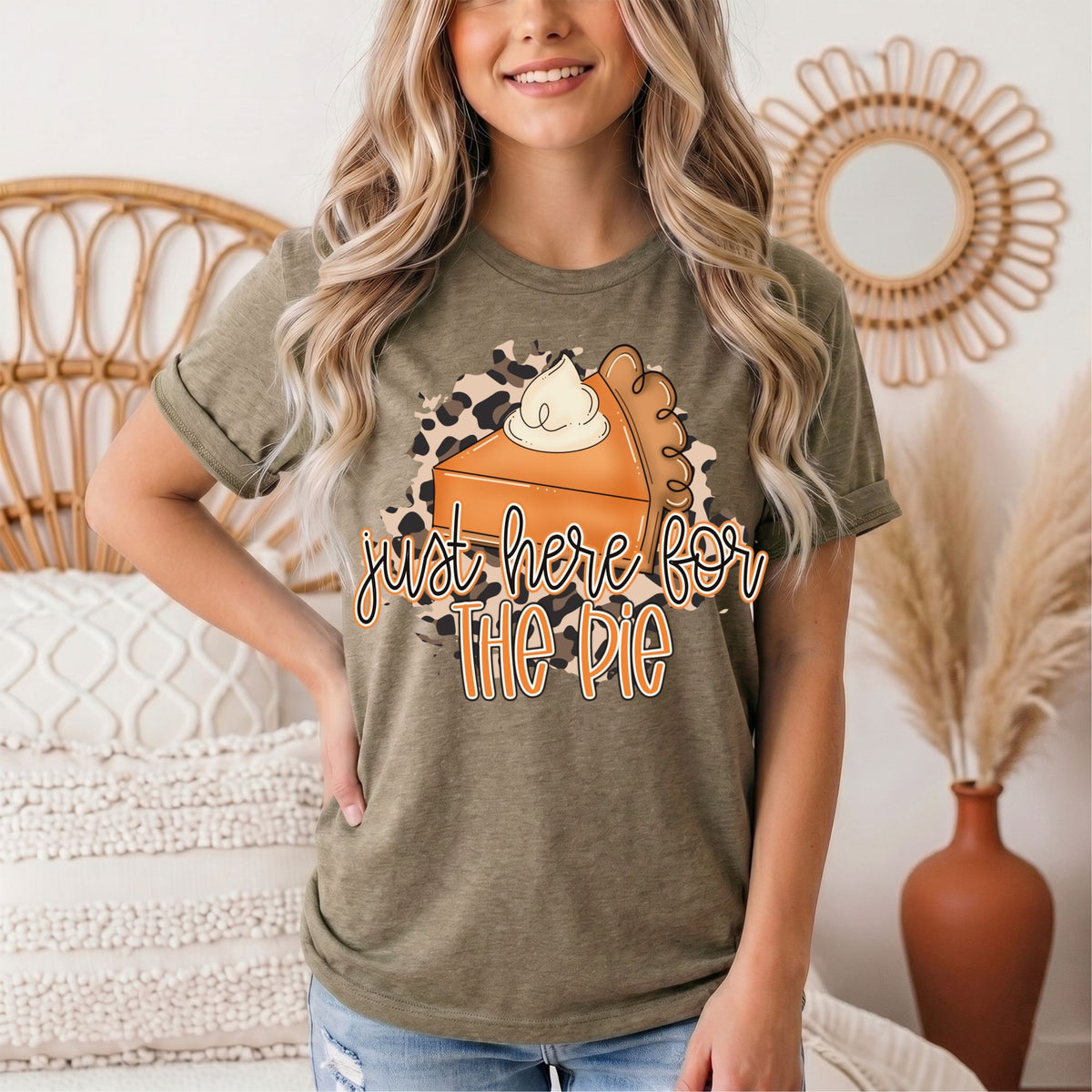 Just Here for the Pie Thanksgiving Graphic Tee
