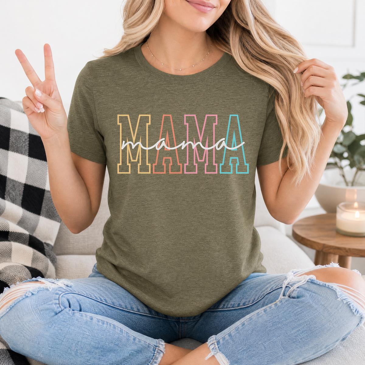 Neon Mama Outline & Script Graphic Tee