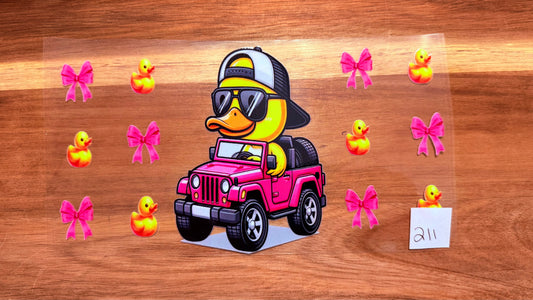 #211 Duck in pink Jeep