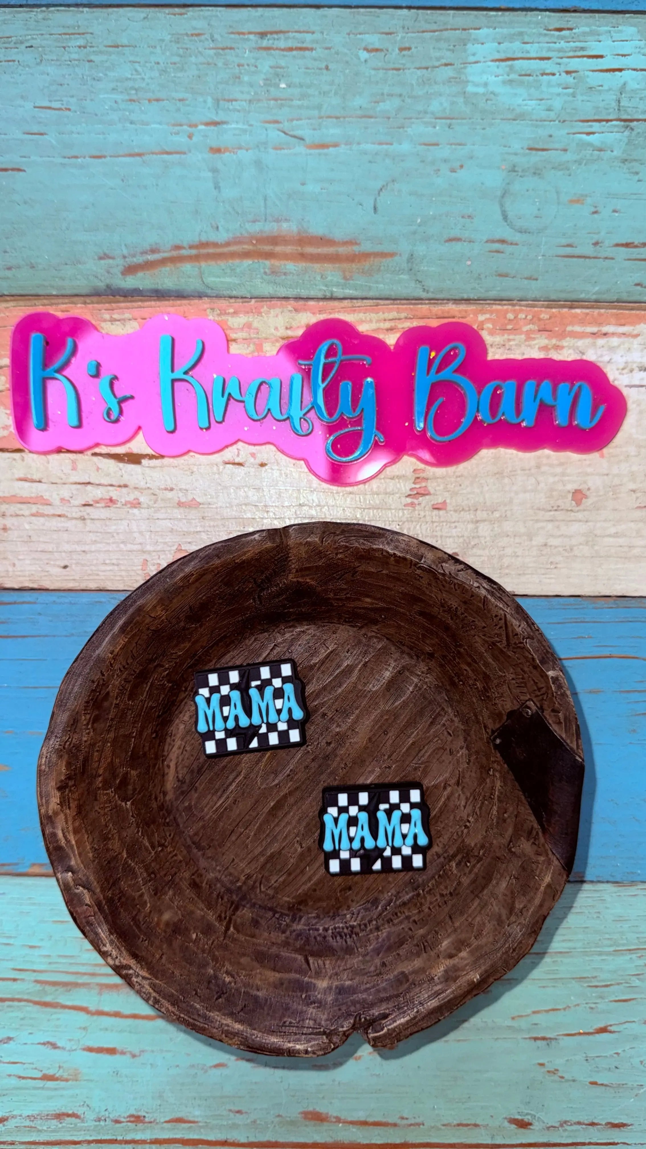 Silicone Focal Bead- Checkered MAMA K's Krafty Barn