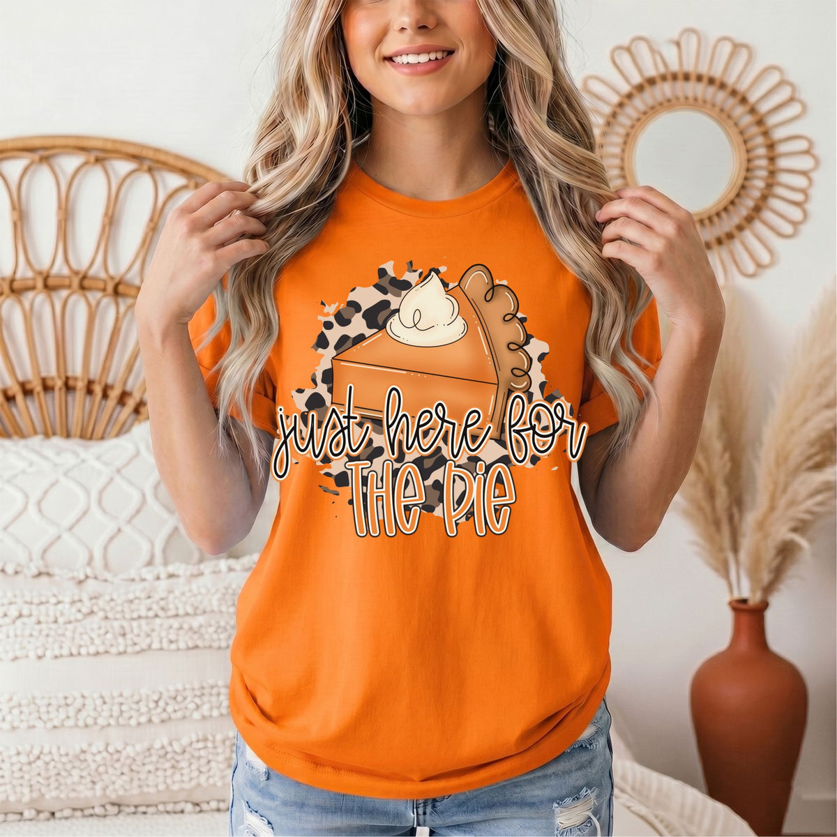 Just Here for the Pie Thanksgiving Graphic Tee