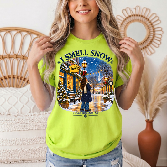 I Smell Snow Graphic Tee – Stars Hollow Winter Scene