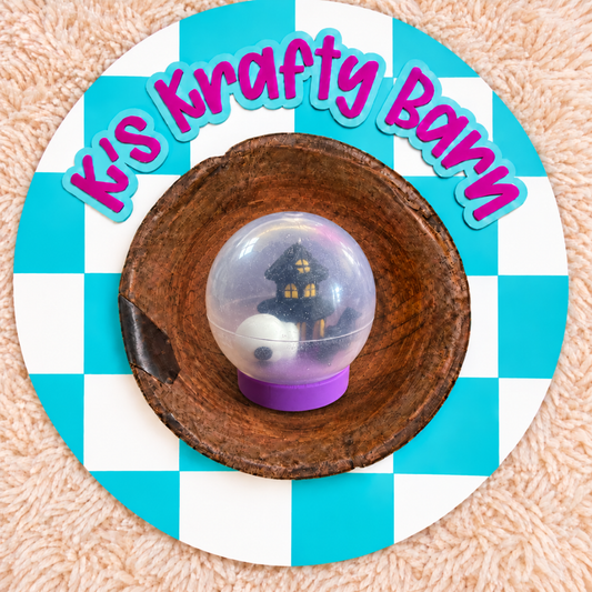 3D Haunted House Snow Globe Shaker Focal