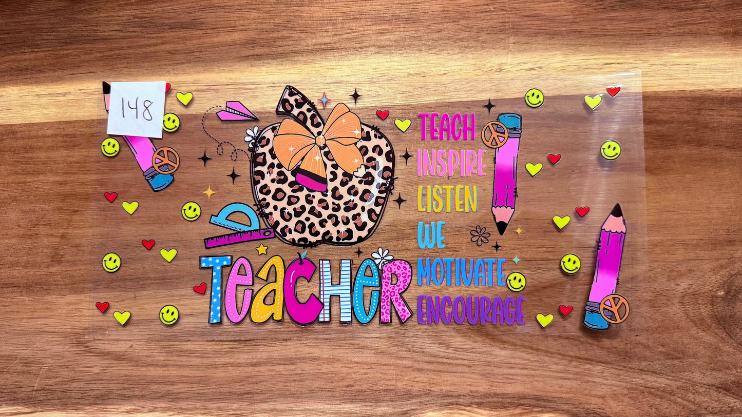 #148 Teacher with an apple K's Krafty Barn