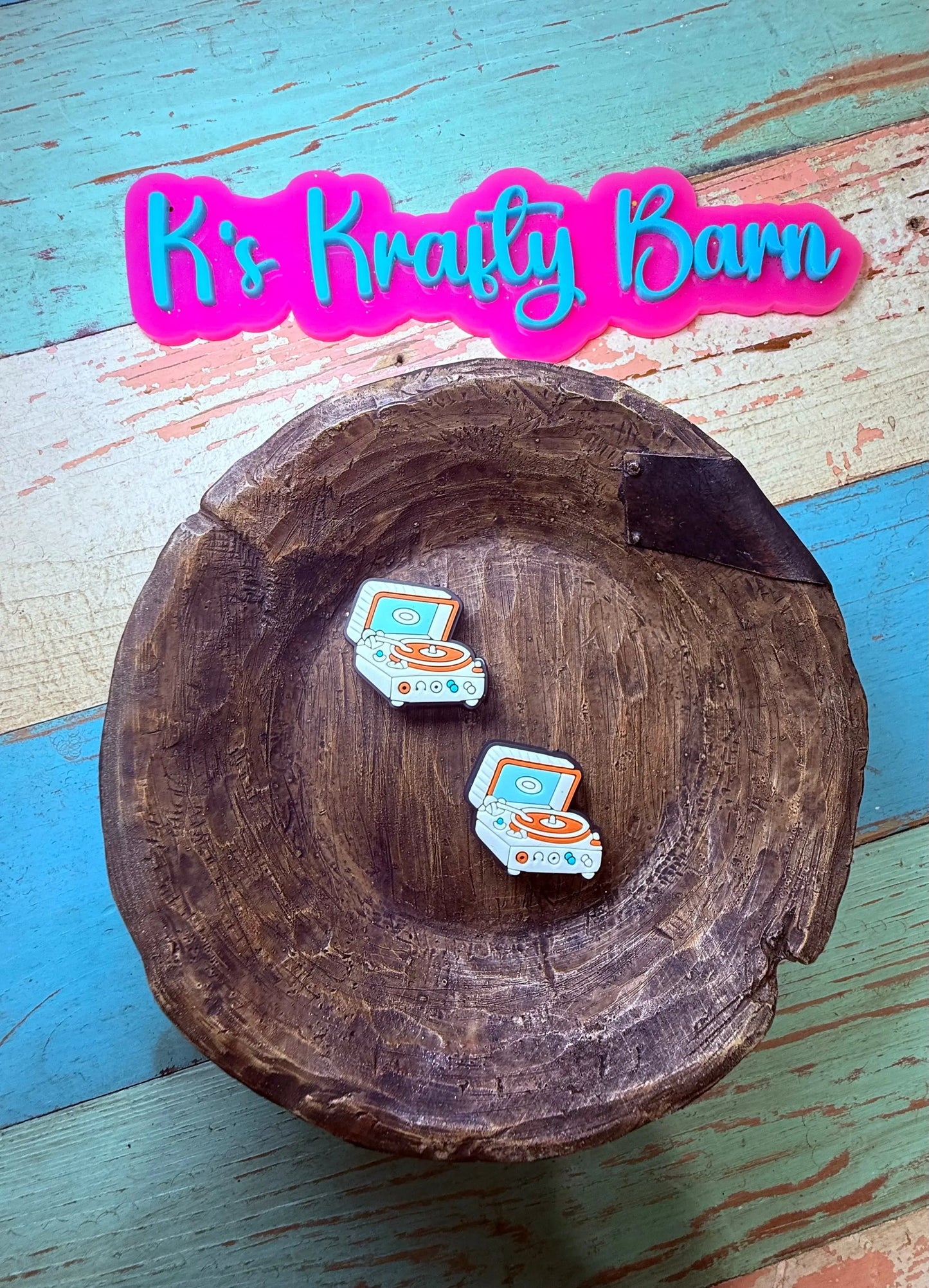 Silicone Focal Bead- Record player K's Krafty Barn