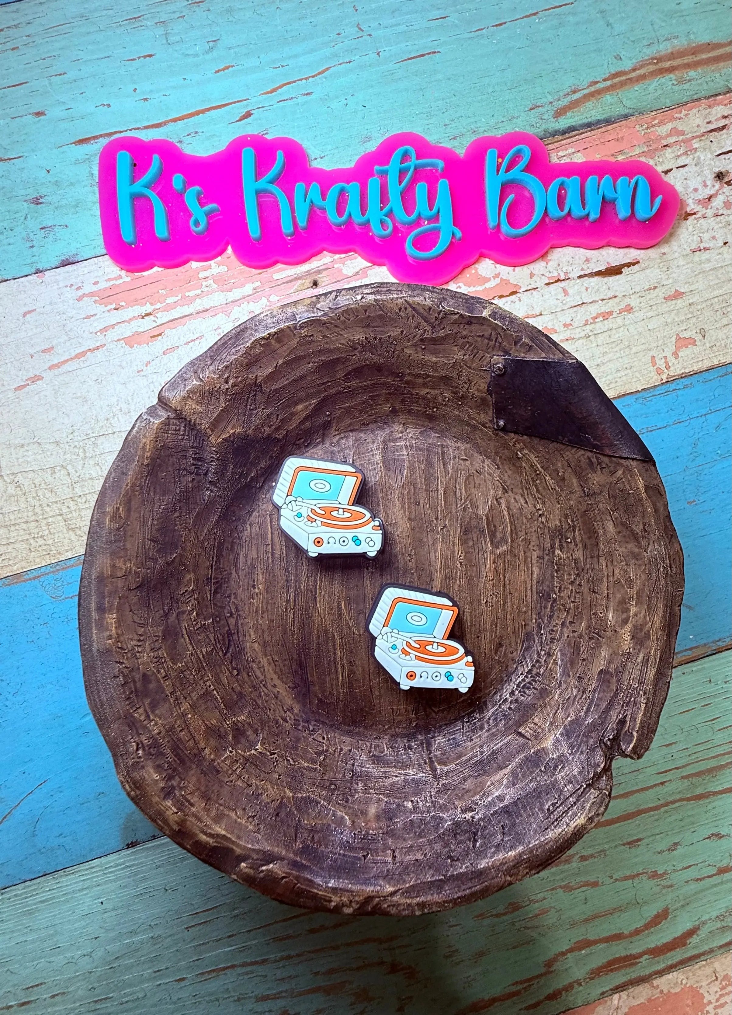 Silicone Focal Bead- Record player K's Krafty Barn