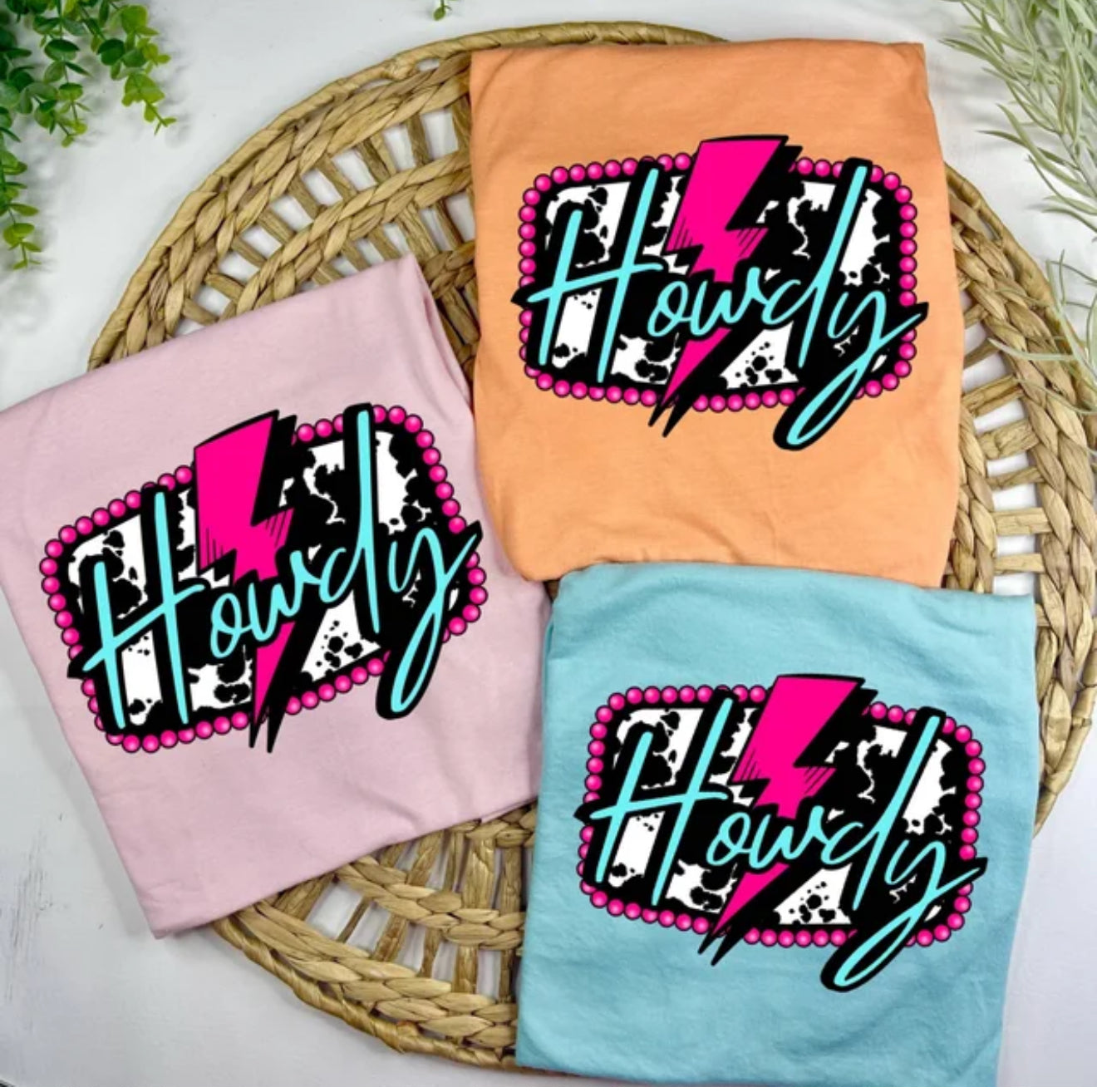 Howdy pink lightning bolt