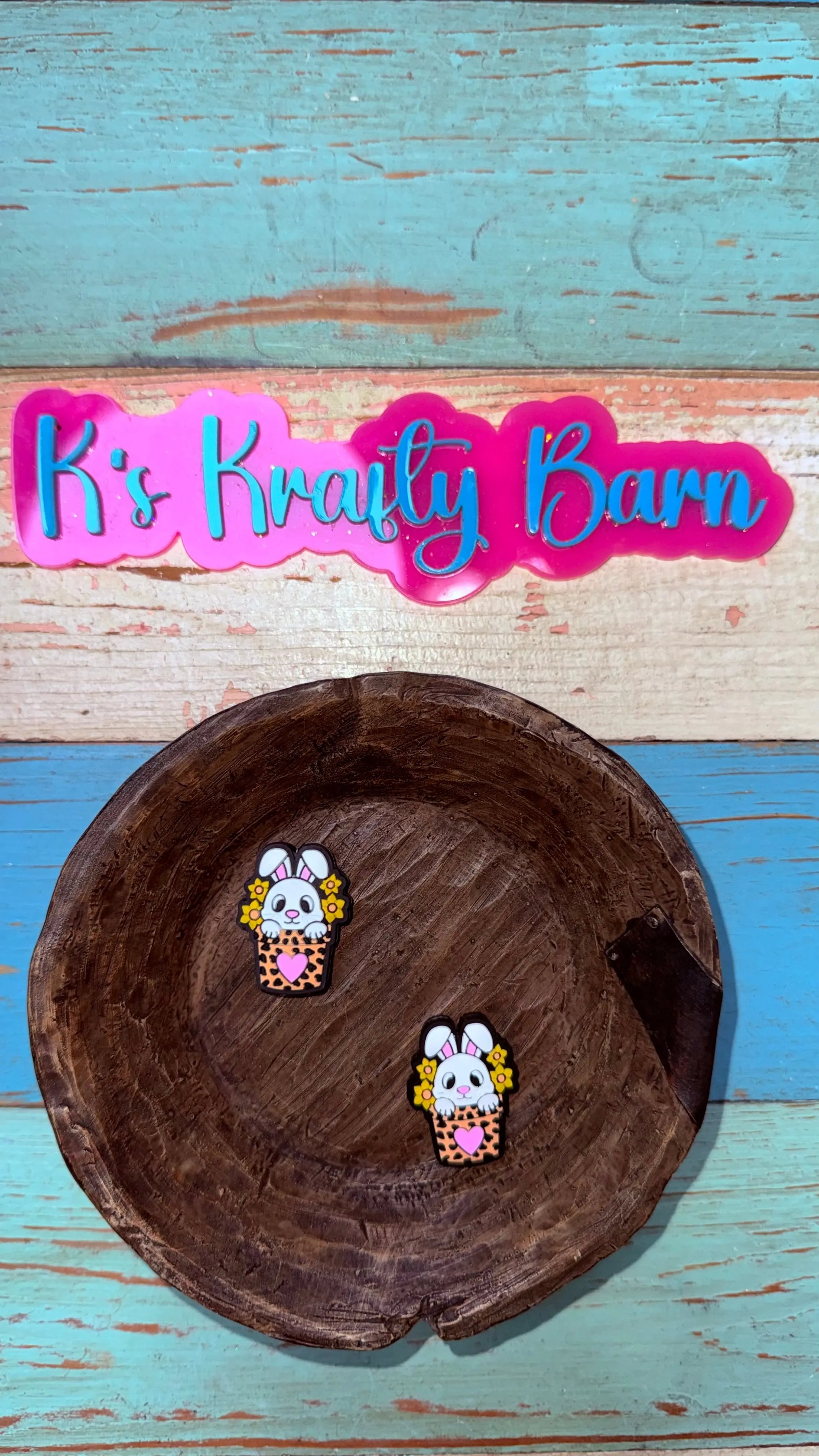 Silicone Focal Bead-Plant a bunny K's Krafty Barn
