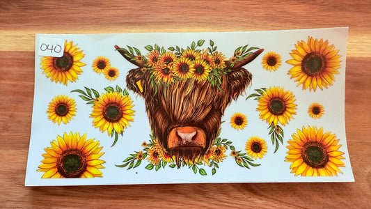 #40 Highland cow with sunflowers K's Krafty Barn