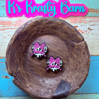 Silicone Focal Bead- Cowprint heart Mama with pink bow K's Krafty Barn