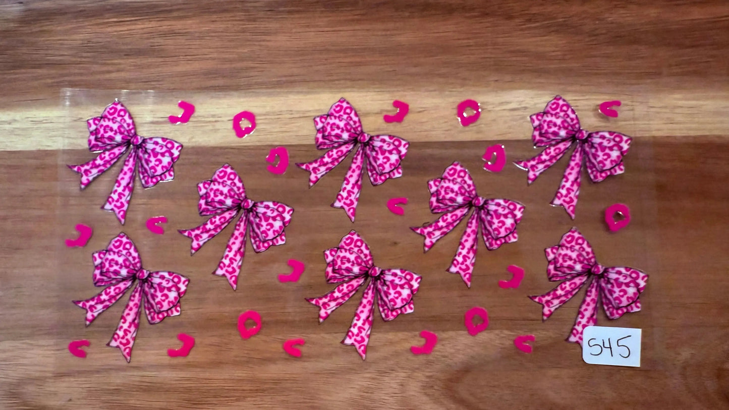 #545 Pink leopard bows K's Krafty Barn