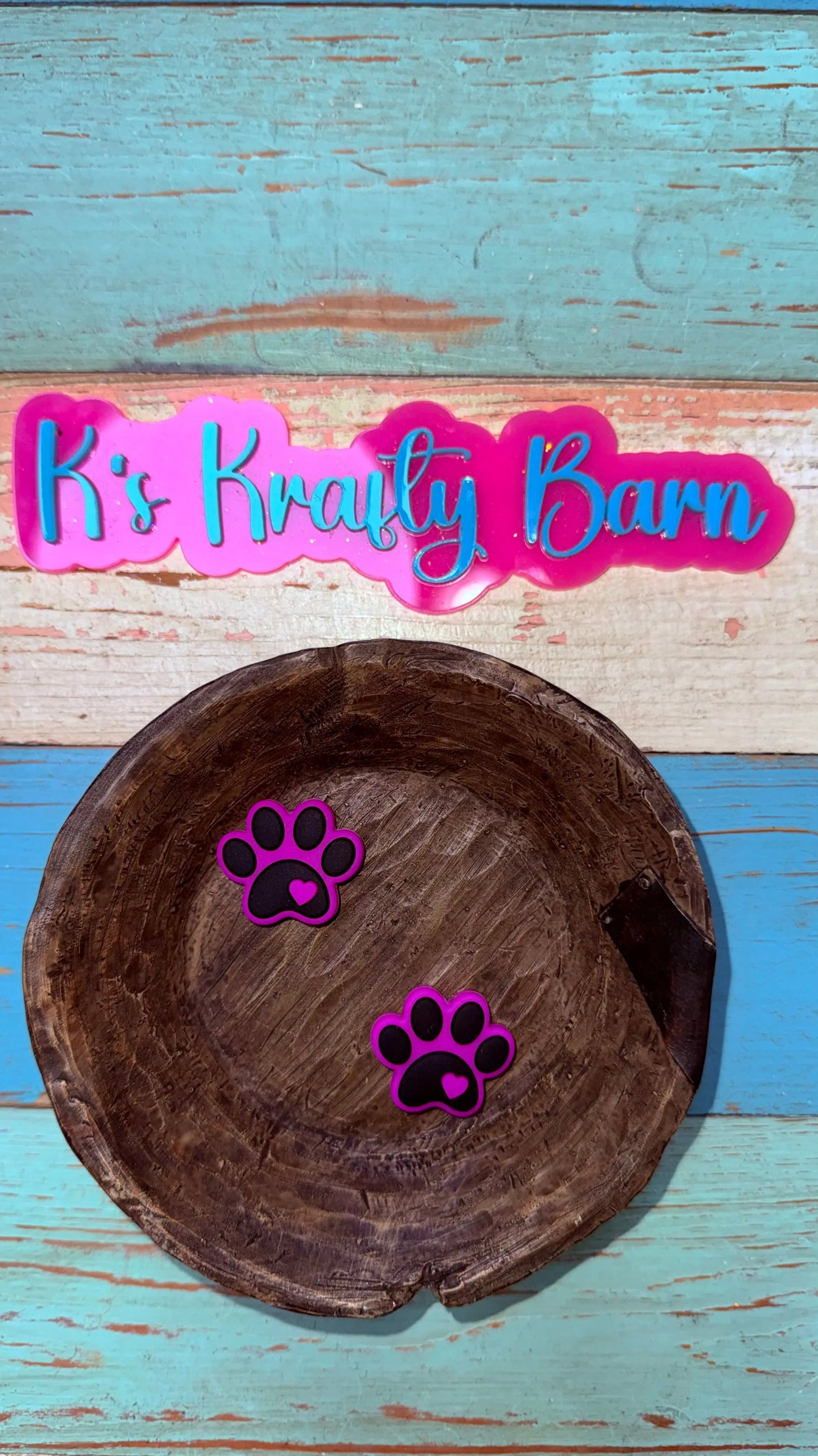 Silicone Focal Bead- Fuchsia & Black paw print K's Krafty Barn