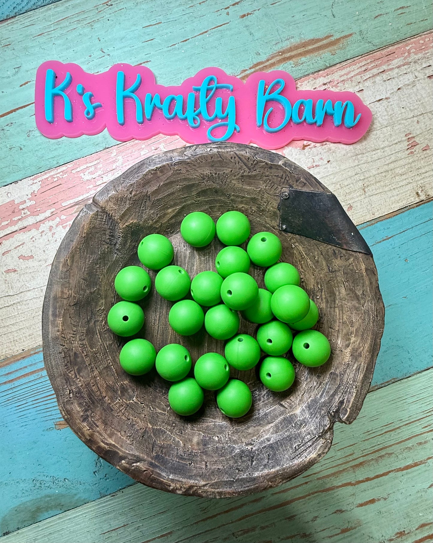 Wholesale 15mm Solid Silicone Beads- Kelly Green