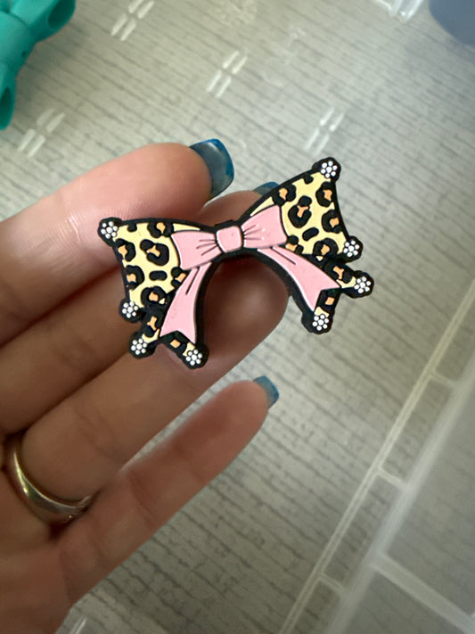 Silicone Focal Bead-    Rosie Leopard Bow