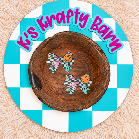 Checkered Smiley Bow Silicone Focal Bead