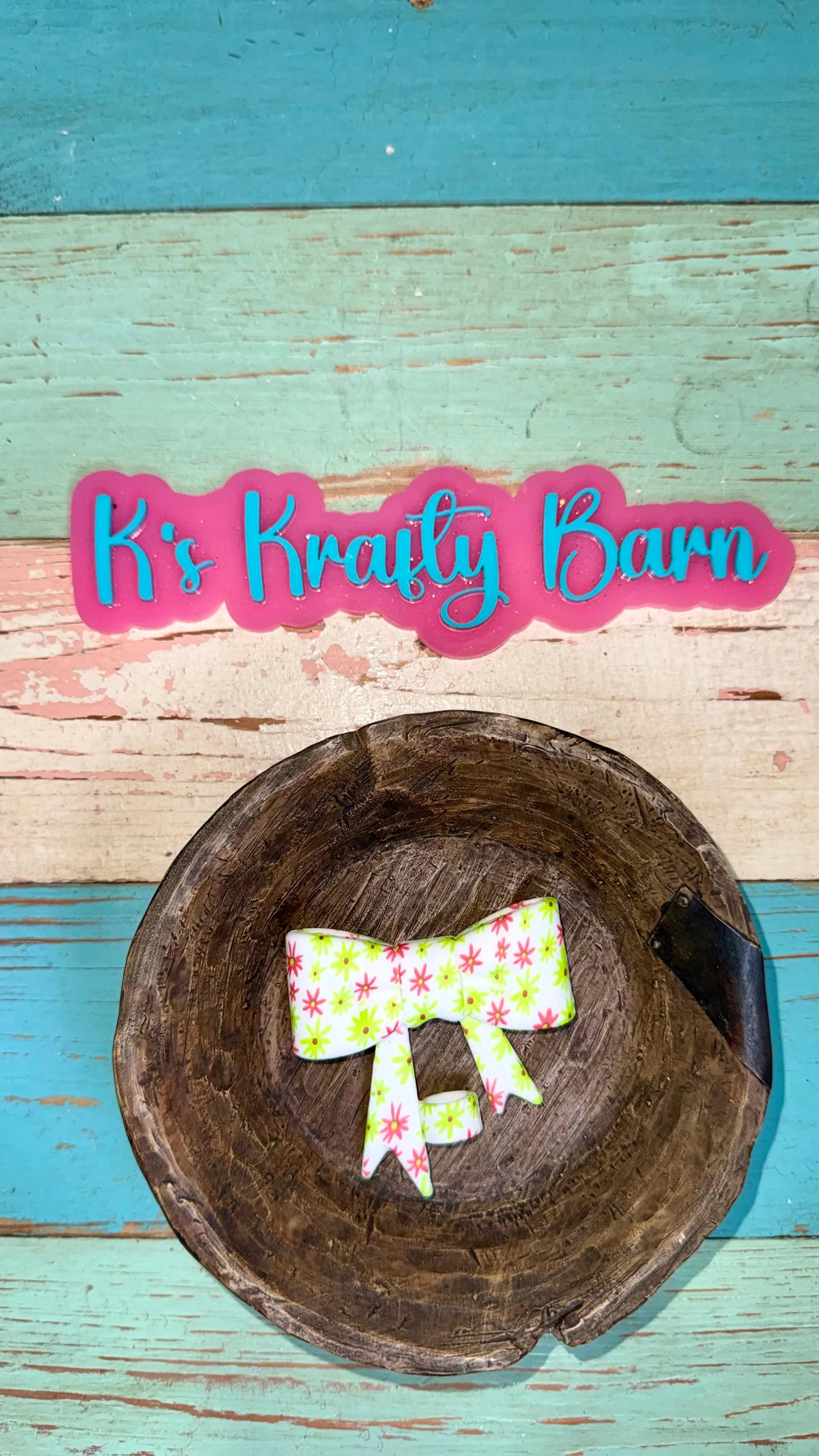 Silicone Focal Bead- Pink & green Daisy Straw charm or focal K's Krafty Barn