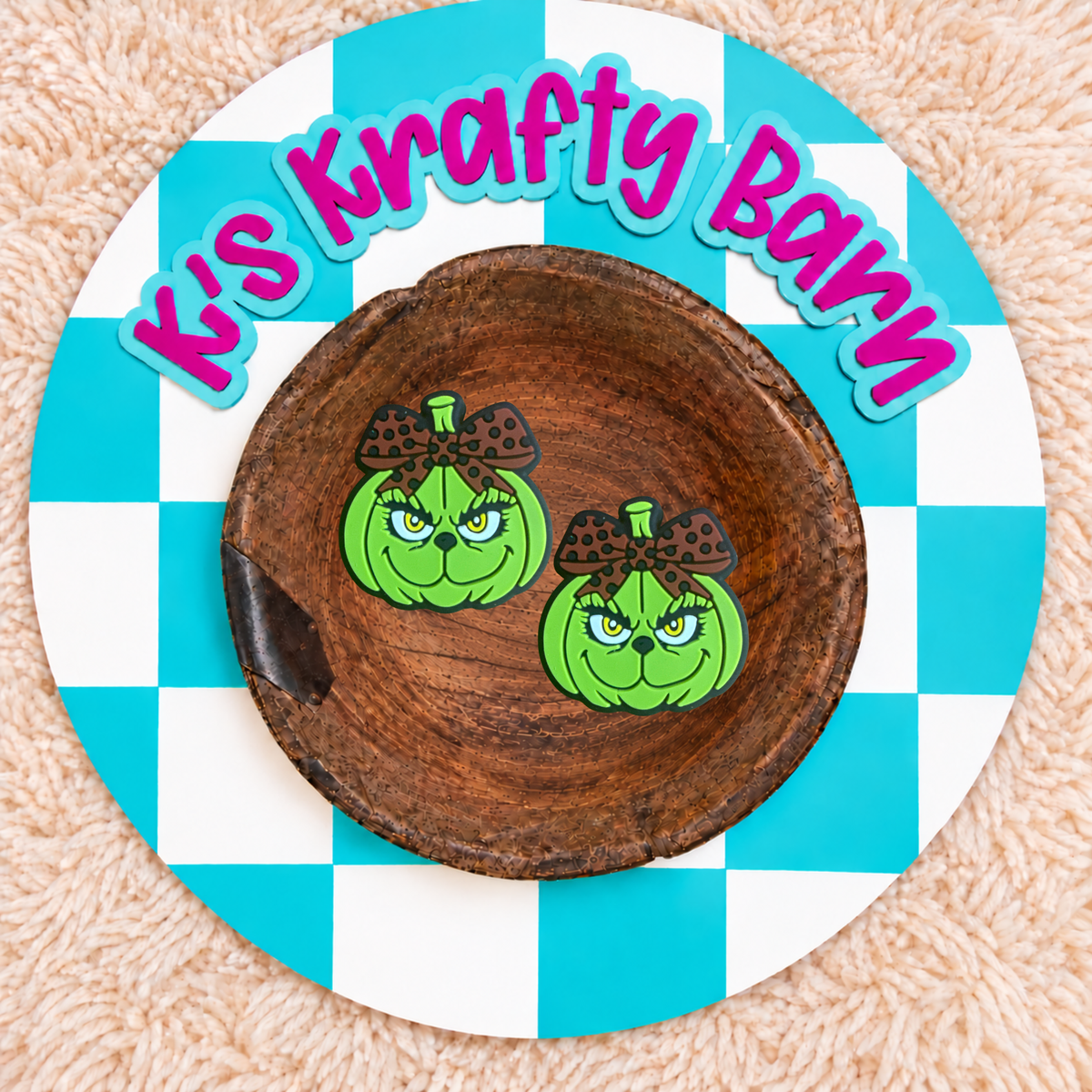 Grinch Pumpkin with Leopard Bow Silicone Focal Bead