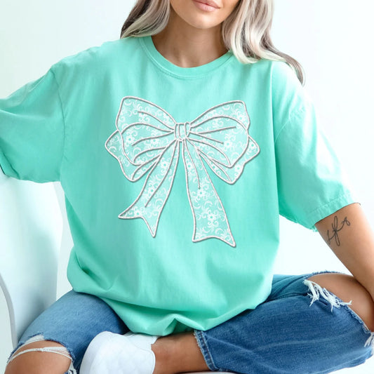 Floral Lace Bow Shirt – Spring Boutique Graphic Tee